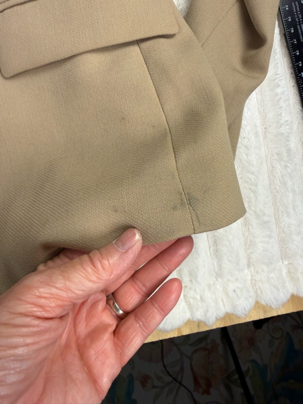 J.Crew 100% Wool One-Button Blazer Beige Size 6 (note flaws) - Picture 7 of 11